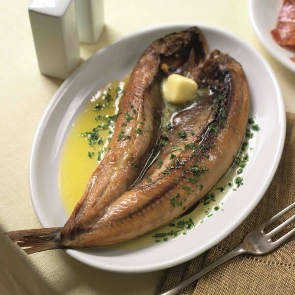 Smoked Kippers Off the Bone Pair Serves 2 min. Weight 280g